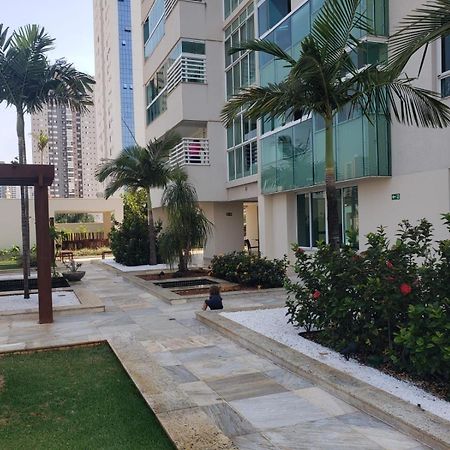 Moderno Flat Com Vista Para O Parque Vaca Brava Goiânia Dış mekan fotoğraf