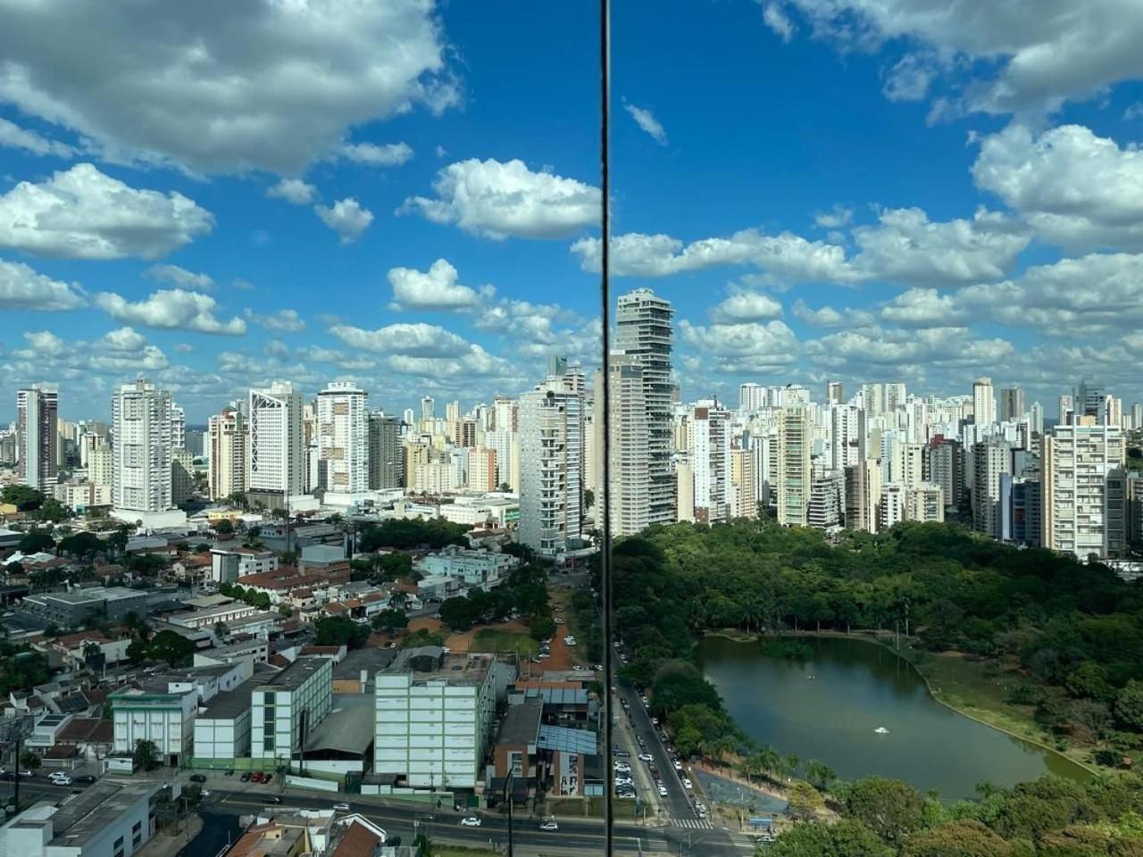 Moderno Flat Com Vista Para O Parque Vaca Brava Goiânia Dış mekan fotoğraf
